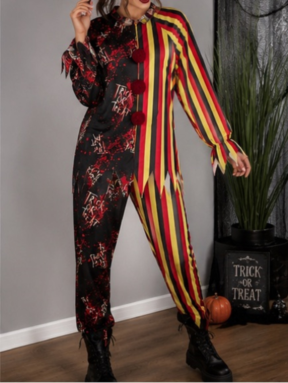 Spirit Halloween Trick or Treat Killer Clown Costume Lg Black Red Yellow Jester